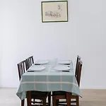 Azzurro Apartment *